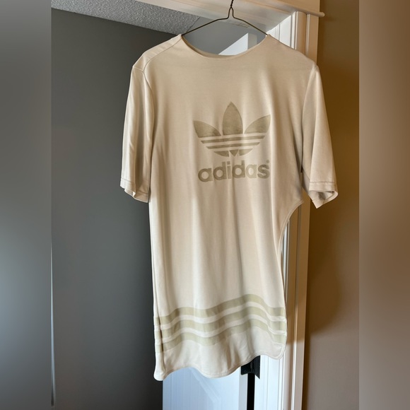 Adidas Women’s Top - Picture 1 of 5